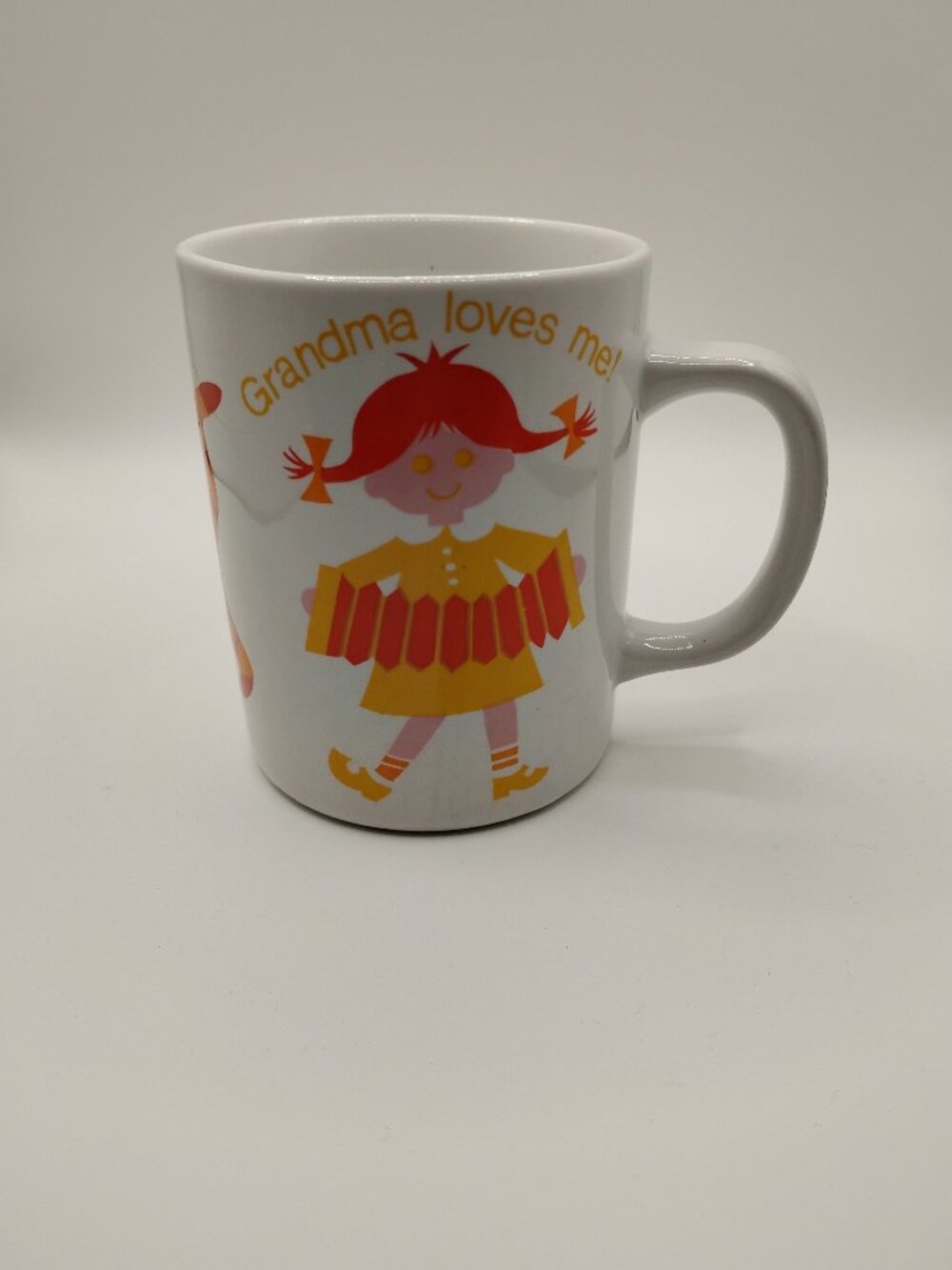 Grandma Loves Me Coffee Mug - Vintage HH-1969 7806